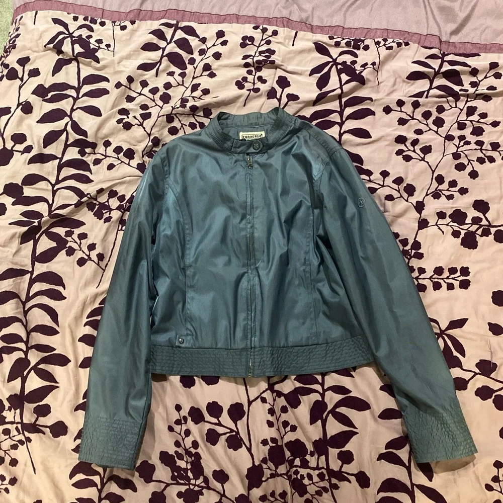 SA Alice Cullen Converse Jacket - Picture 1 of 3